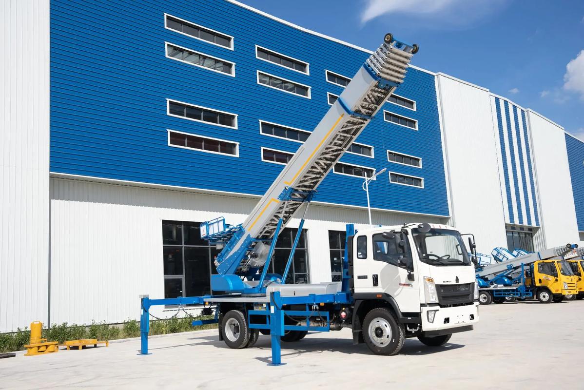 邢台桥西小型云梯车上料车租赁多少钱